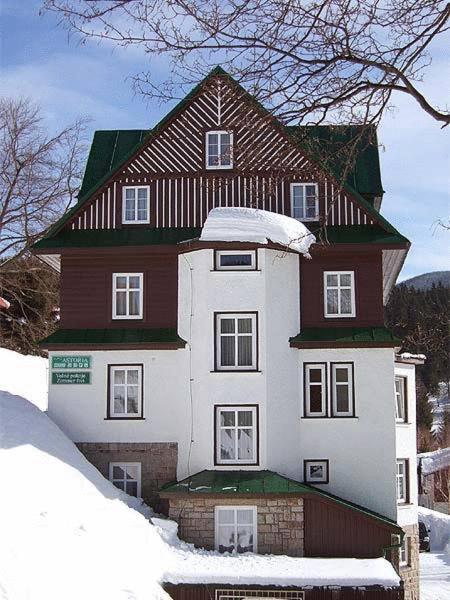 Astoria Inn Spindleruv Mlyn Exterior photo
